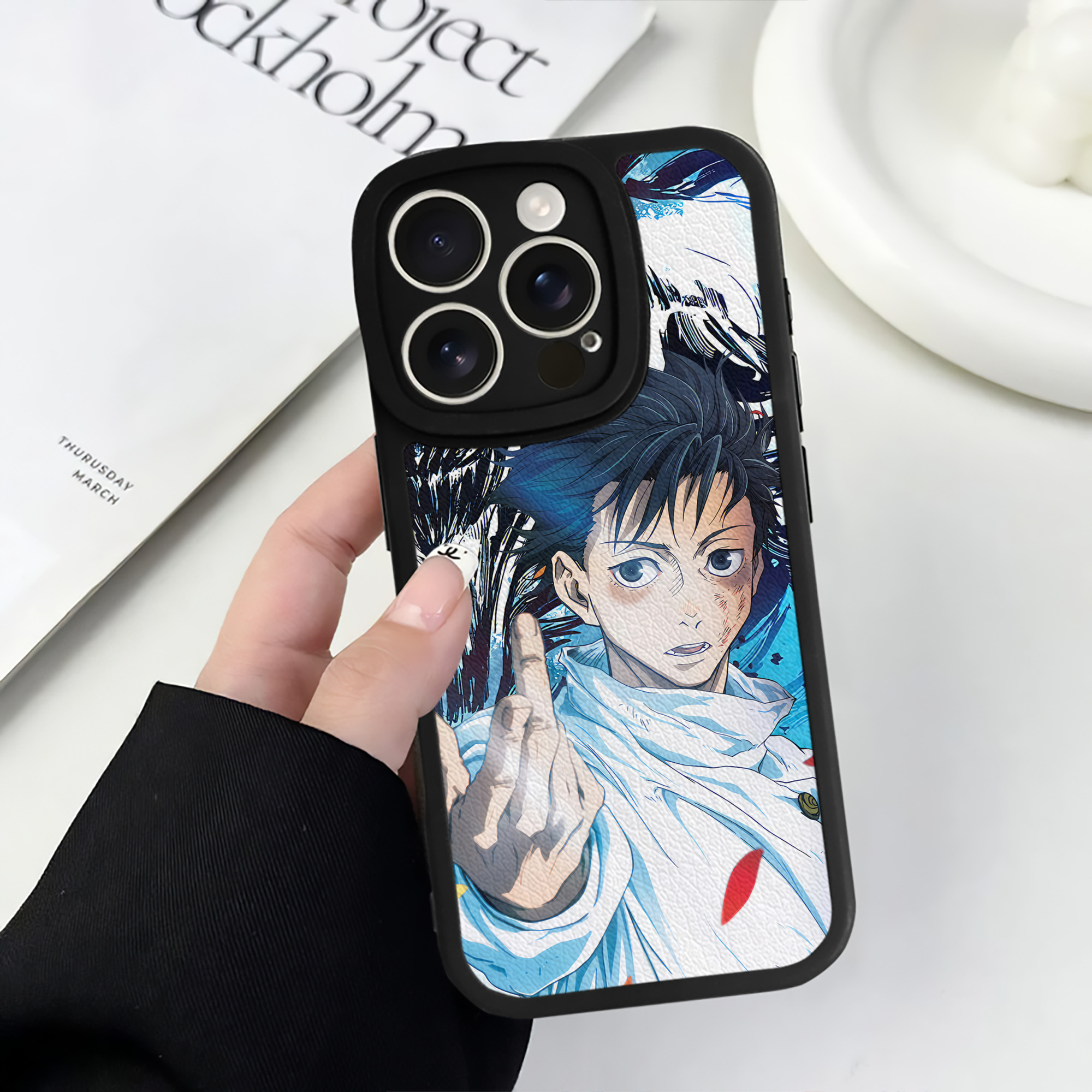 （画像用） 呪術廻戦 Jujutsu Kaisen 【iPhone 16シリーズ対応】シリコンスマホケース（レザー調） 材質：シリコン
